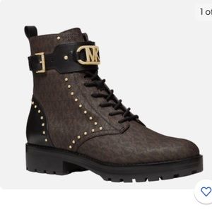 MICHAEL KORS KINCAID LACE UP LEATHERS COMBAT BOOTIES Brown/ BLK